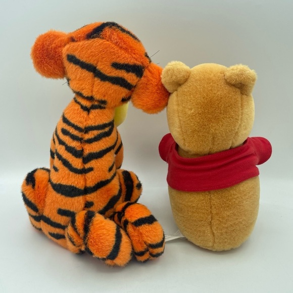 Vintage Walt Disney Company Lot Winnie The Pooh& Tigger Plush 10” Curly Tail - Picture 5 of 11